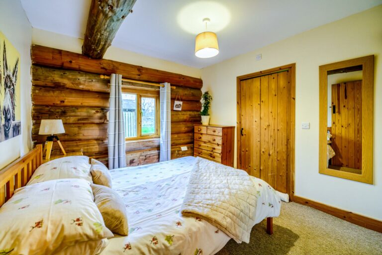 Log Cabins Holidays